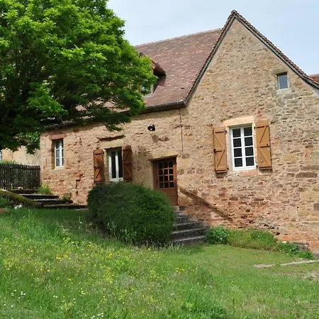 Nuitée Au Pied Du Château De Castelnau Сasa de vacaciones Prudhomat
