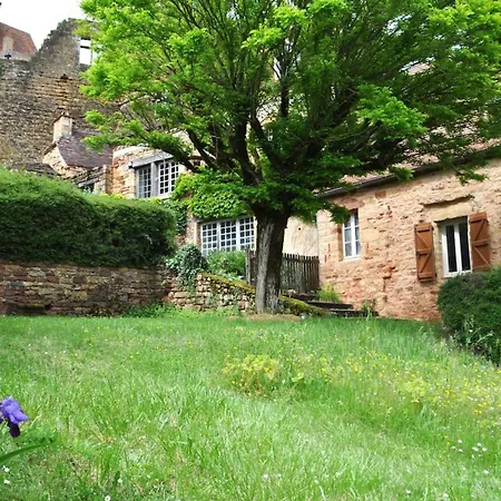Nuitée Au Pied Du Château De Castelnau * Prudhomat